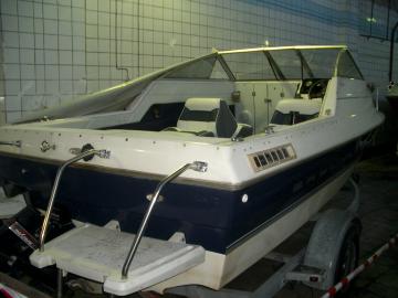 Bayliner 1952 cuddy 