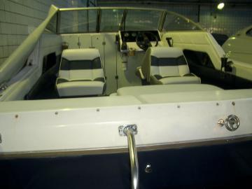 Bayliner 1952 cuddy 